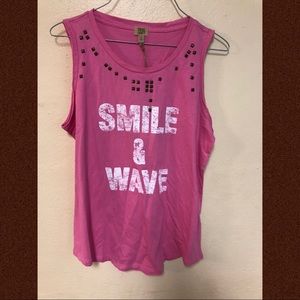 “Smile and Wave” tank top